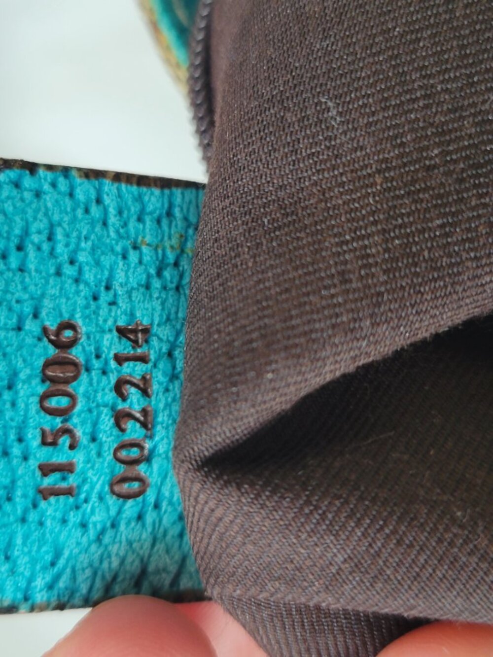 Authentic Tom Ford era Turquoise Gucci Hobo - Picture 14 of 16